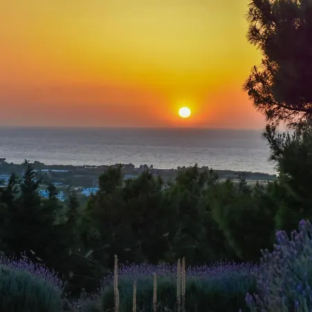 Parque de vacaciones Drolma Ling Nature Theológos