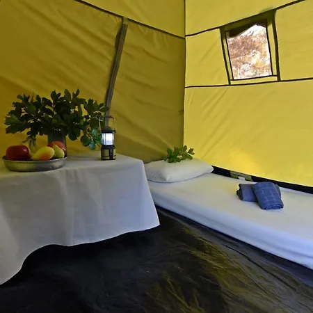 Parque de vacaciones Drolma Ling Nature Theológos